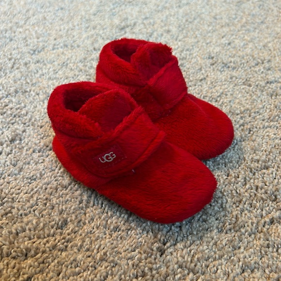 Ugg Baby Bixbee Fuzzy Slippers in Red - Picture 1 of 6